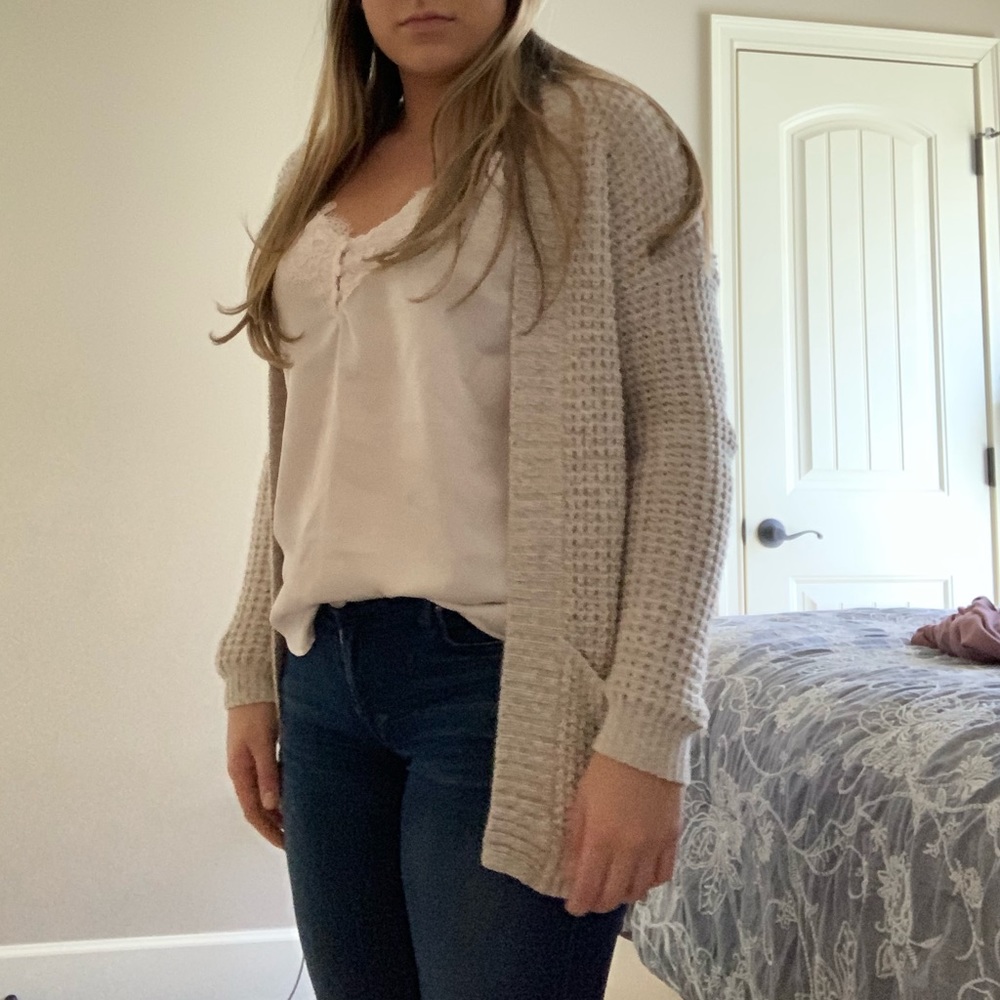 Cardigan - Picture 3 of 4